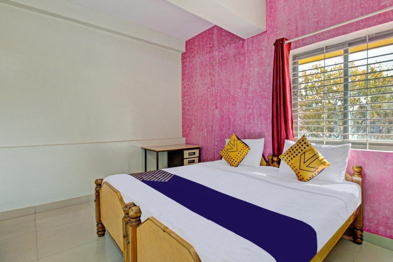 Spot On A Class Suites Near Hare Krishna Hill Bangalore Exterior photo